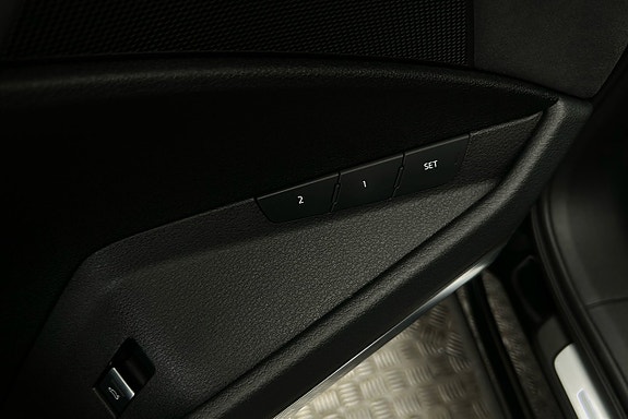 Audi Q8 e-tron 18 of 28