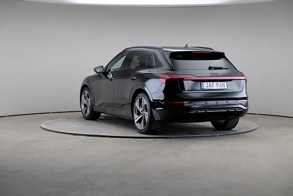 Audi Q8 e-tron 2 of 28