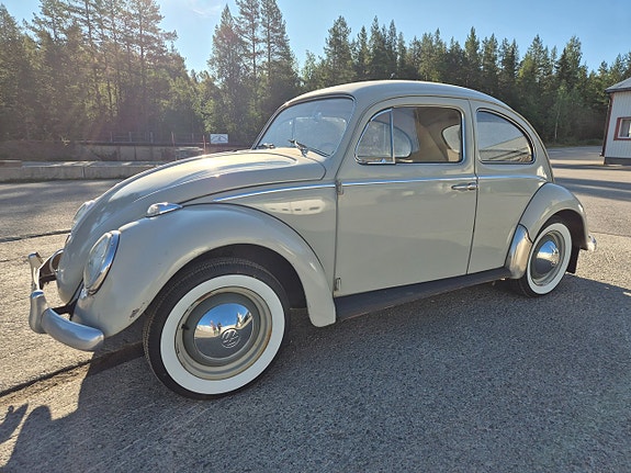 Volkswagen 1200 2 of 23