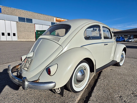 Volkswagen 1200 6 of 23