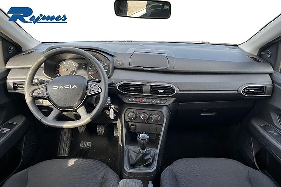 Dacia Sandero 7 of 21