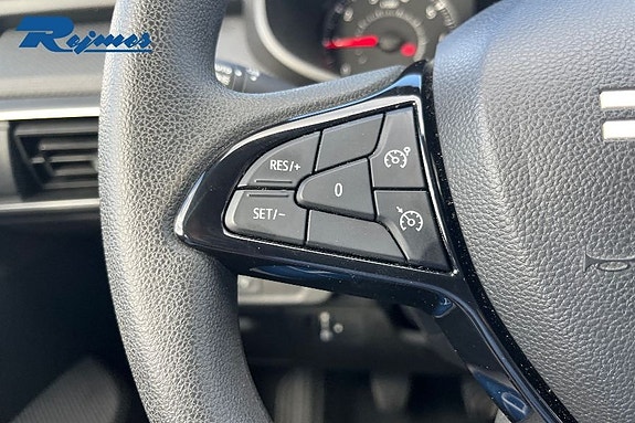 Dacia Sandero 10 of 21