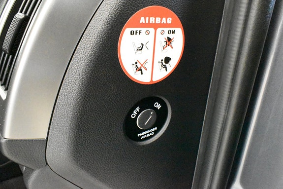 Hyundai i20 8 of 16