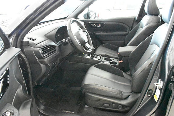 Subaru Forester 15 of 27