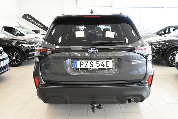 Subaru Forester 5 of 27