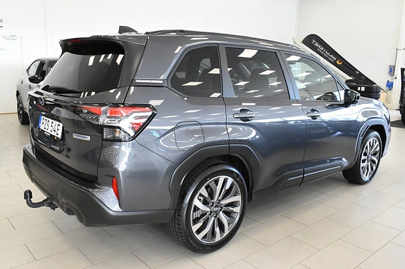 Subaru Forester 4 of 27