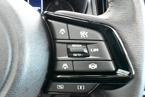Subaru Forester 21 of 27