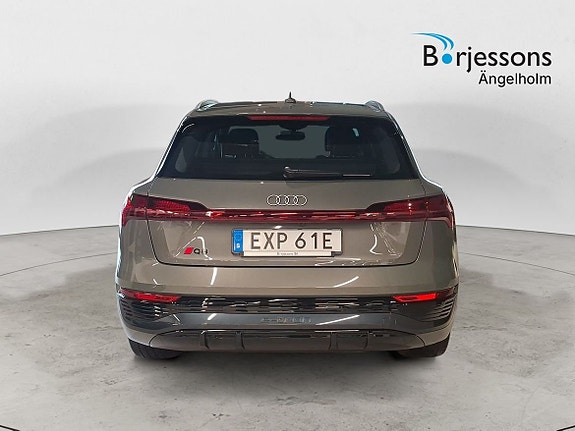 Audi Q8 4 of 10