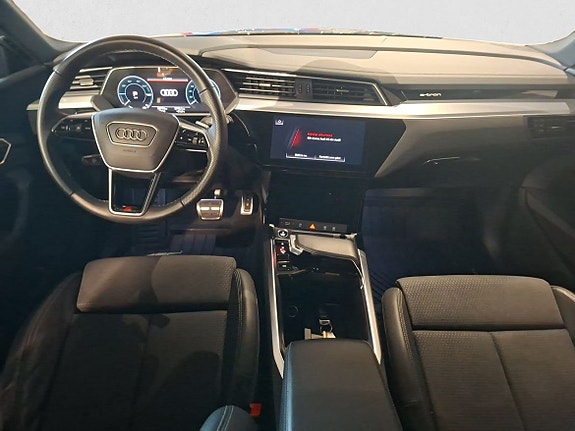 Audi Q8 8 of 10