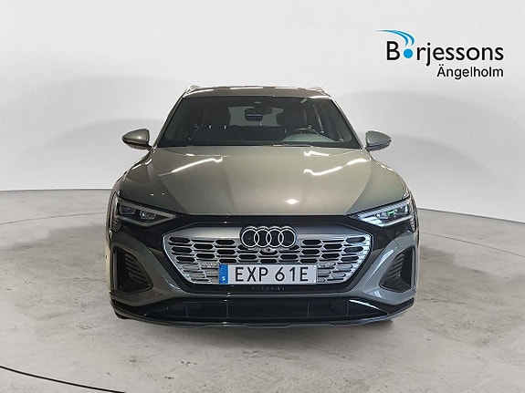 Audi Q8 5 of 10
