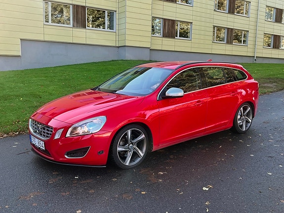 Volvo V60 3 of 8