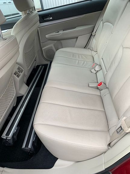 Subaru Outback 10 of 12