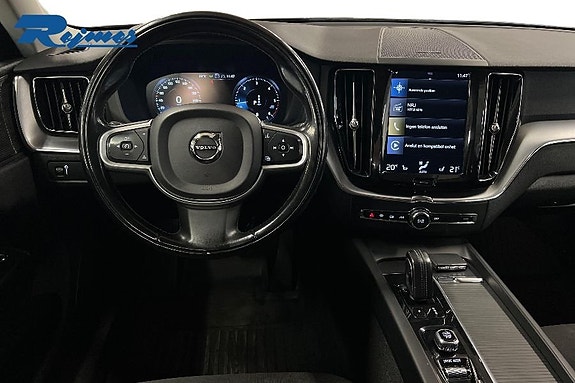 Volvo XC60 7 of 15