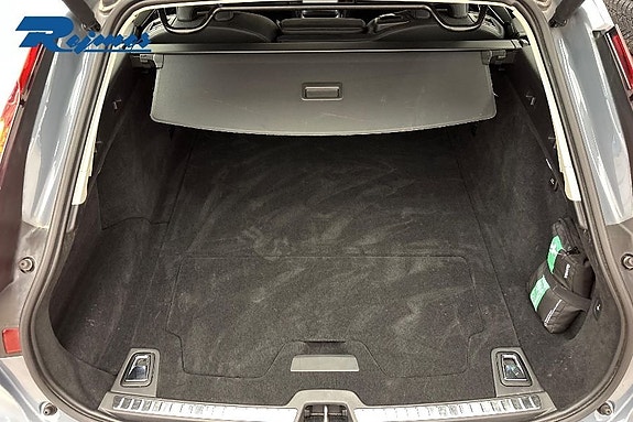 Volvo V90 13 of 22