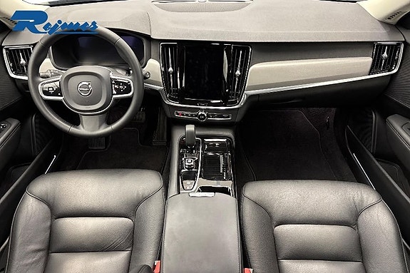 Volvo V90 7 of 22