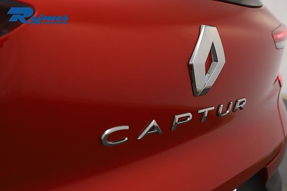 Renault Captur 17 of 24