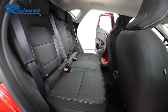 Renault Captur 10 of 24