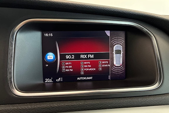 Volvo V40 15 of 22
