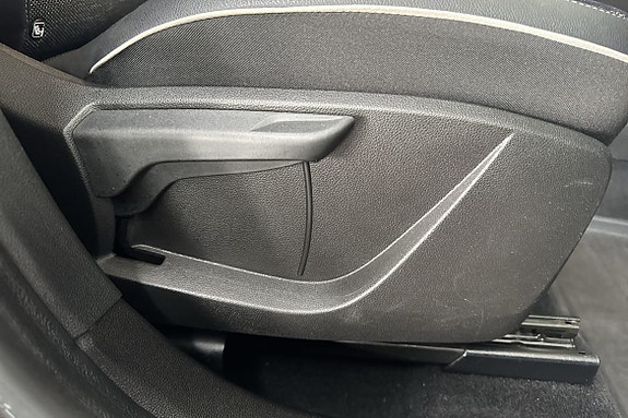 Renault Captur 18 of 24