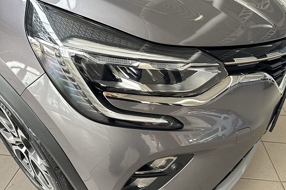 Renault Captur 21 of 24