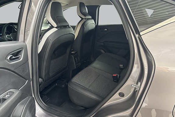 Renault Captur 7 of 24