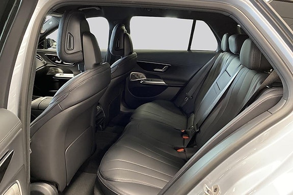 Mercedes-Benz E300 de 9 of 14