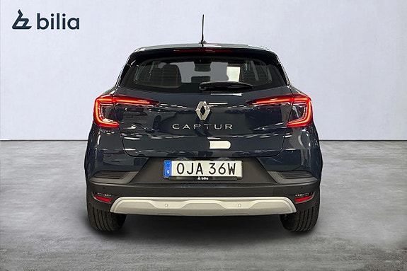 Renault Captur 5 of 21