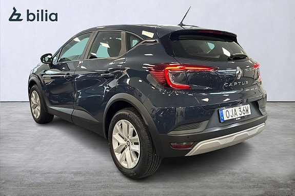 Renault Captur 2 of 21