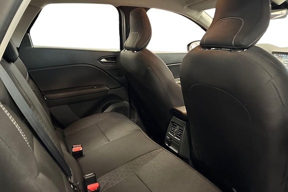 Renault Captur 9 of 21