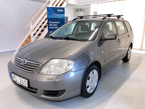 Toyota Corolla 3 of 26