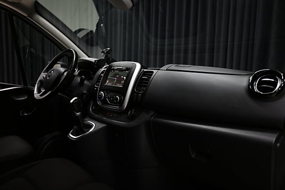 Renault Trafic 27 of 30