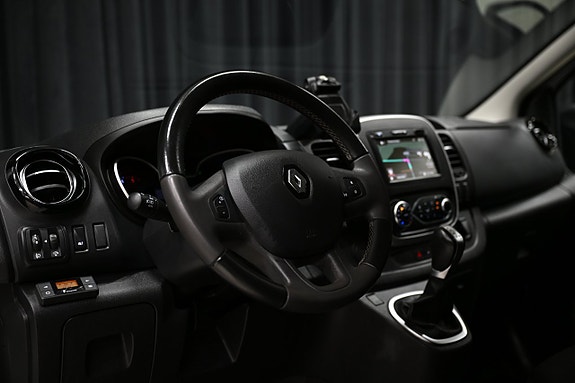 Renault Trafic 19 of 30