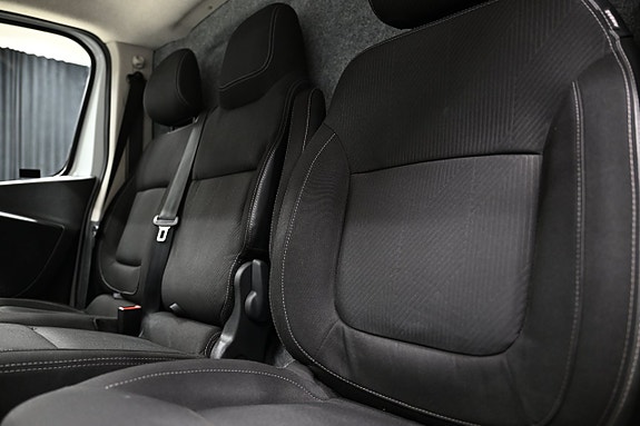 Renault Trafic 25 of 30