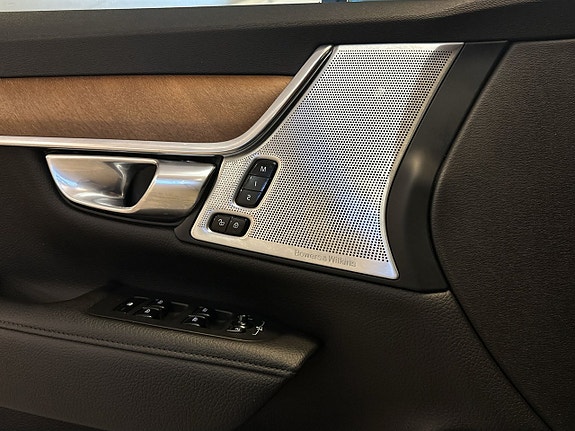 Volvo S90 20 of 25