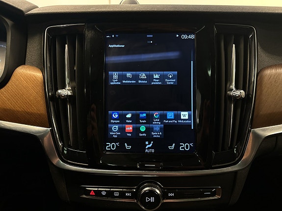 Volvo S90 23 of 25