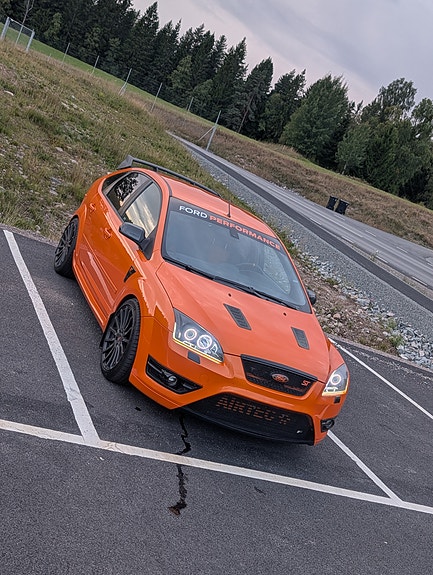 Ford Focus 2 of 20