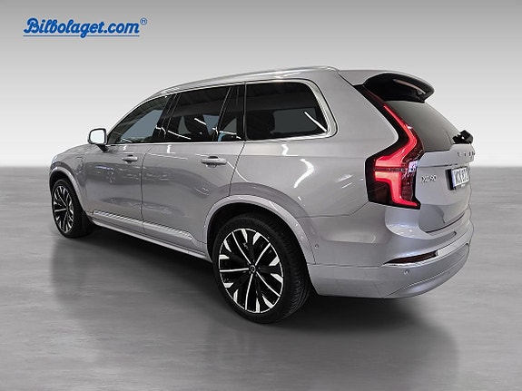Volvo XC90 4 of 18