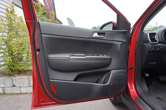 Kia Sportage 14 of 26