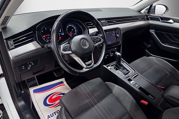 Volkswagen Passat Alltrack 8 of 25