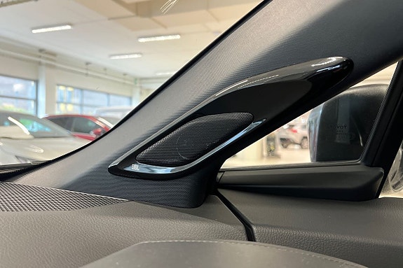 Toyota C-HR 23 of 24