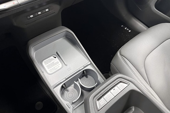 Kia EV3 10 of 24