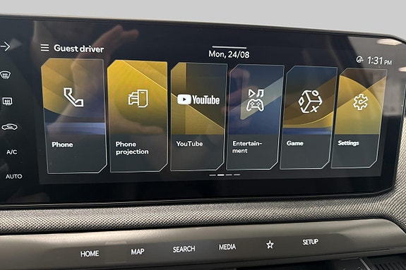 Kia EV3 12 of 24