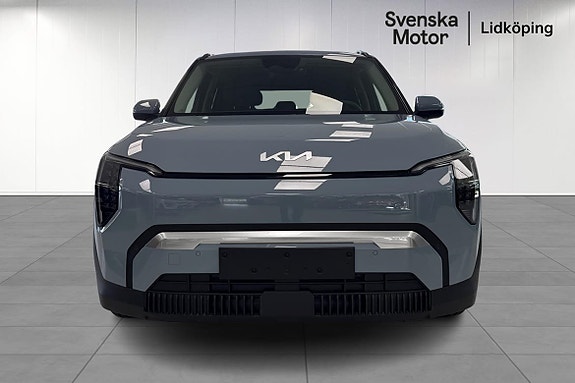 Kia EV3 2 of 24