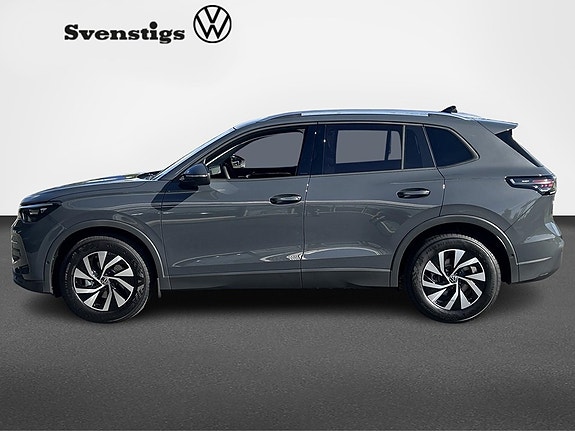Volkswagen Tiguan 4 of 16