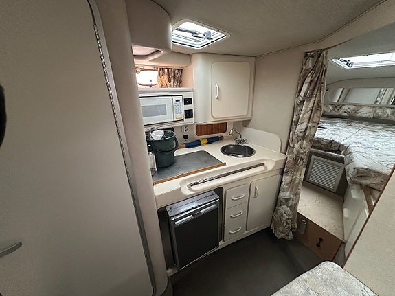 Sea Ray 290 -95, utbytt motor 8 of 12