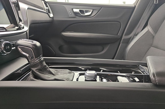 Volvo V60 18 of 18