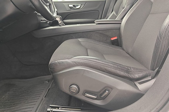Volvo V60 17 of 18