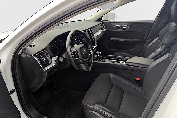 Volvo V60 4 of 18