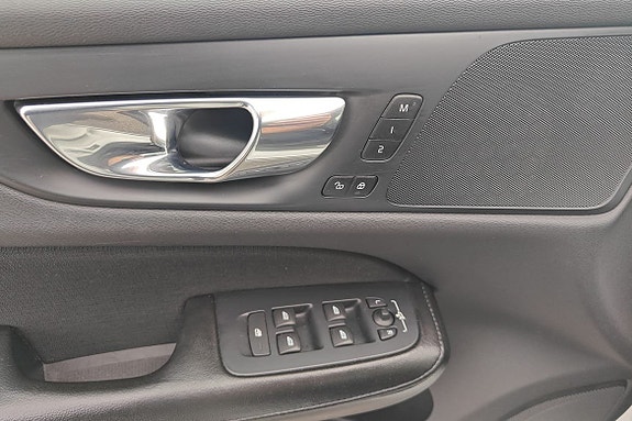 Volvo V60 16 of 18