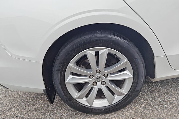 Volvo V60 9 of 18
